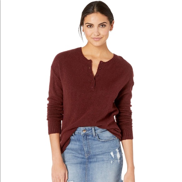 🌴🌼RVCA- UNBOYFRIENDS COZY SWEATER🌼🌴 - Picture 3 of 8